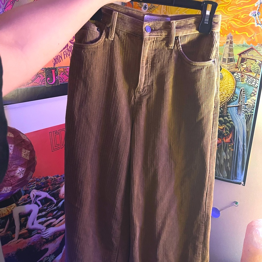 topshop wide leg soft corduroy pants waist 26” with a length of 30”